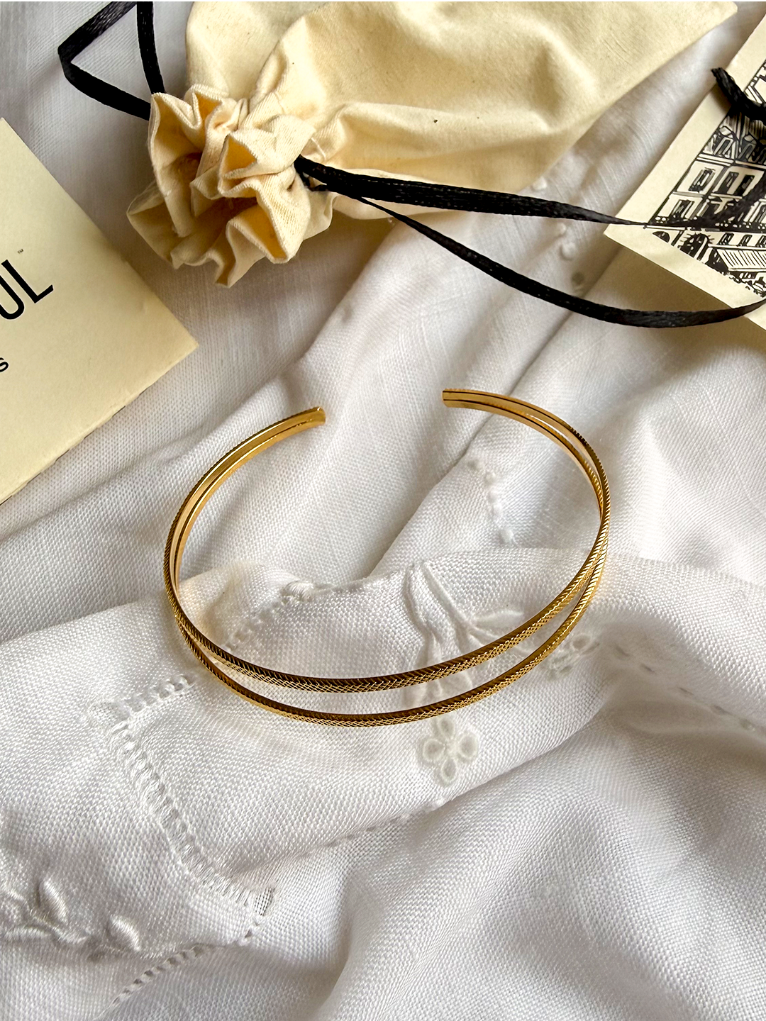 Bracelet Jonc Ajustable Matelassé en Plaqué Or 18 Carats | Balloul Paris