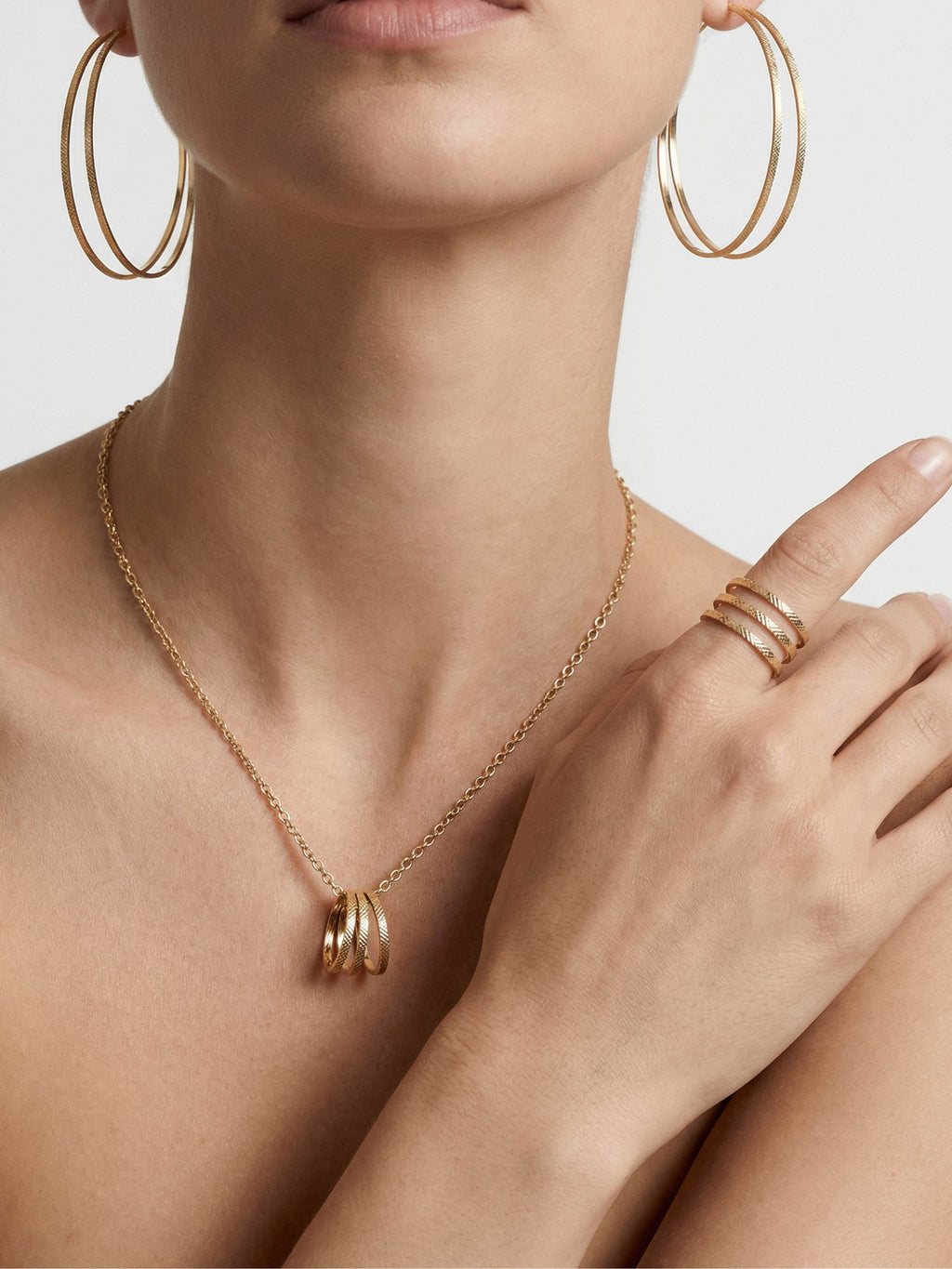 Collier Pendentif Rond en Plaqué Or 18 Carats | Balloul Paris