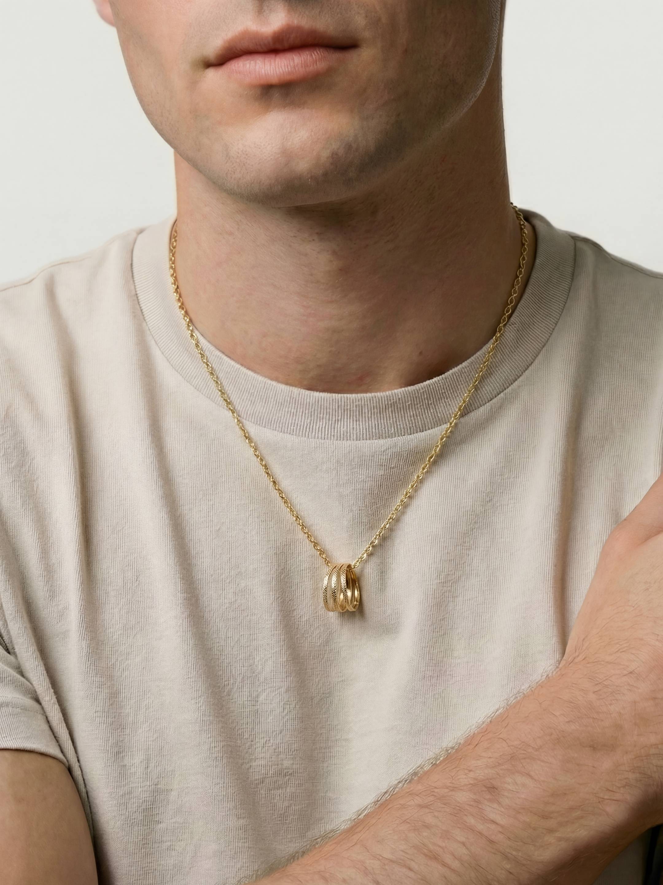 Collier Homme avec Pendentif Rond en Plaqué Or 18 Carats | Balloul Paris