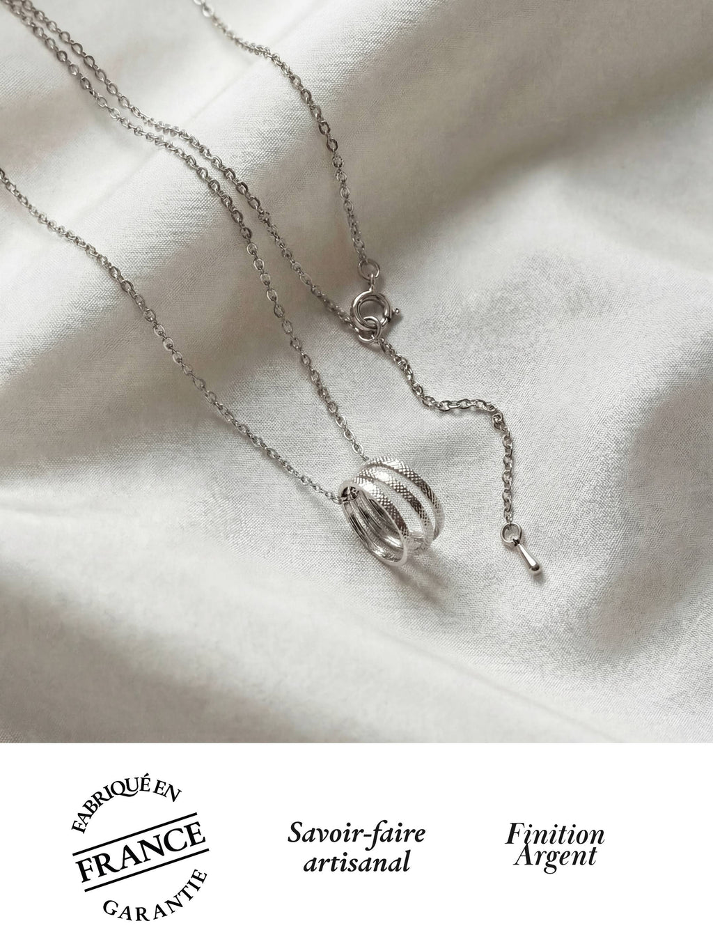 Collier Homme avec Pendentif Rond Finition Argent au Motif Matelassé | Balloul Paris