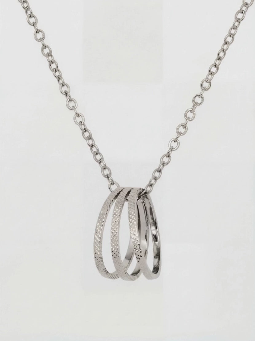 Collier Homme avec Pendentif Rond Finition Argent au Motif Matelassé | Balloul Paris 5
